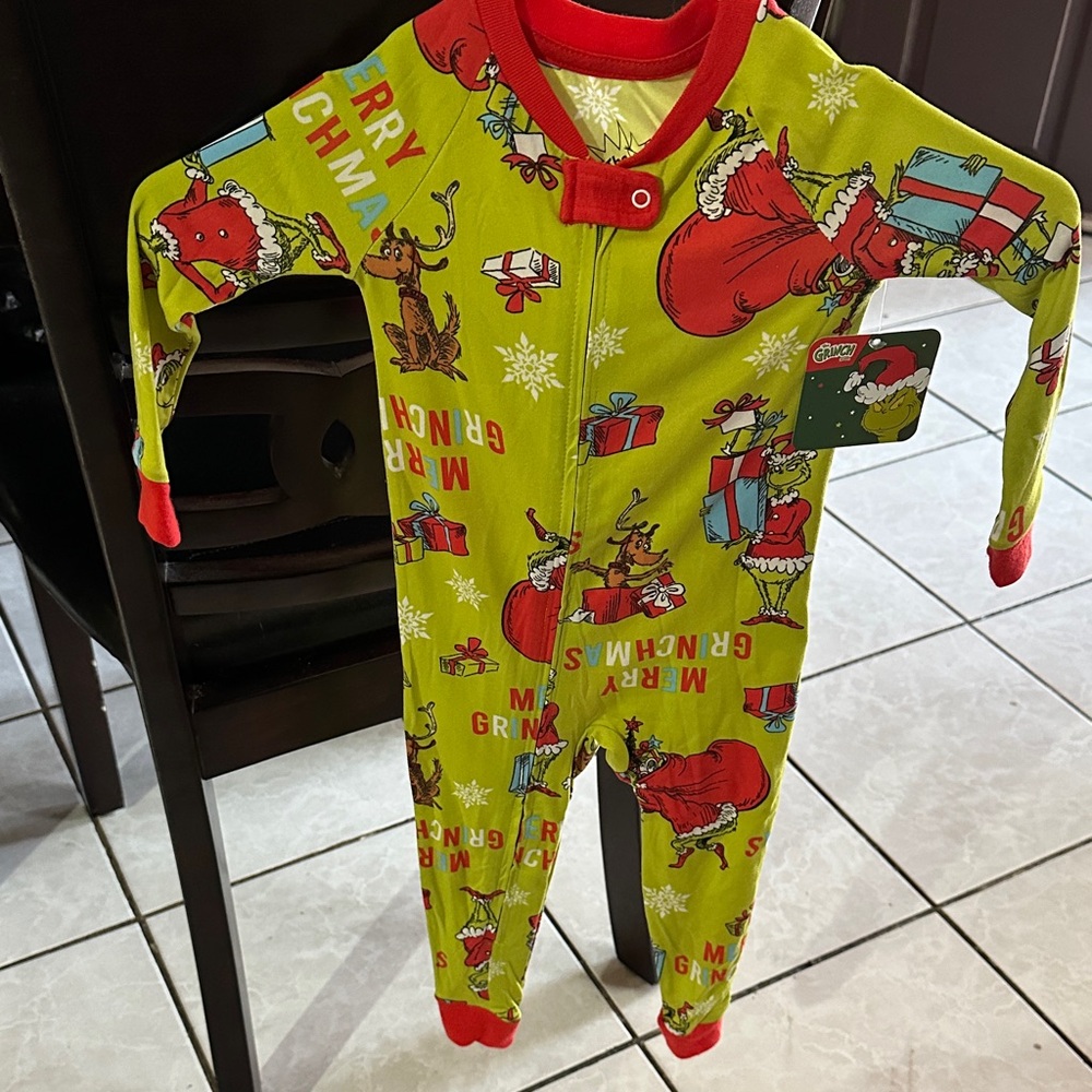 Dr. Seuss Merry Grinchmas Kids Footie - Green and Red